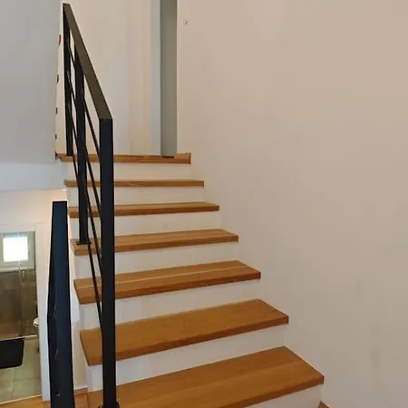 Apartment Aduros Bayview *